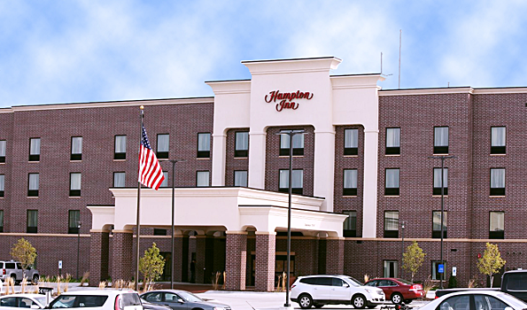 Hampton Inn & Suites - Omaha