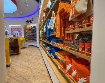 m&m store disney springs