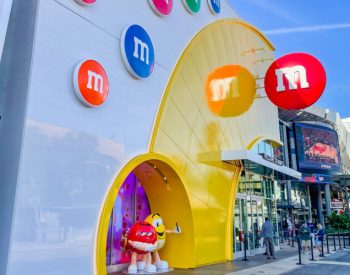 m&m store disney springs