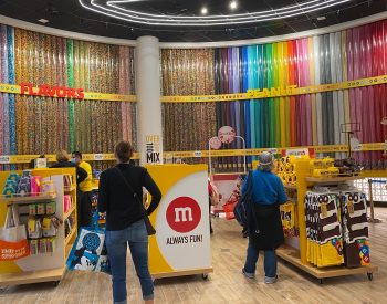 m&m store disney springs