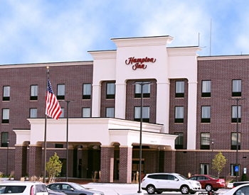 Hampton Inn & Suites - Omaha